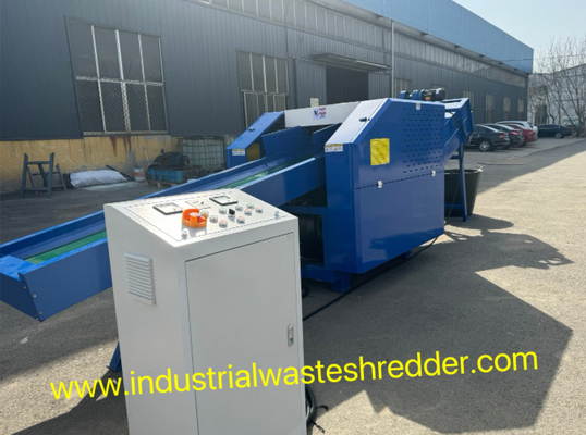 Szczątki dywanów włókienniczych kruszywa maszyna do szczątków winylu łatwe do karmienia szczątki skóry syntetycznej Shredder
