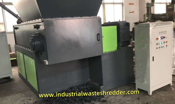 Dobra cena. Wysokiej wydajności maszyna do drążenia tworzyw sztucznych z otworem w powietrzu, pojemność 600-1000 kg w przemyśle recyklingu w Internecie