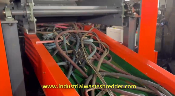 Miękkie przewody kablowe Shredder izolacyjny krusznik rur wysokiej wytrzymałości narzędzie stopu stalowego duża pojemność